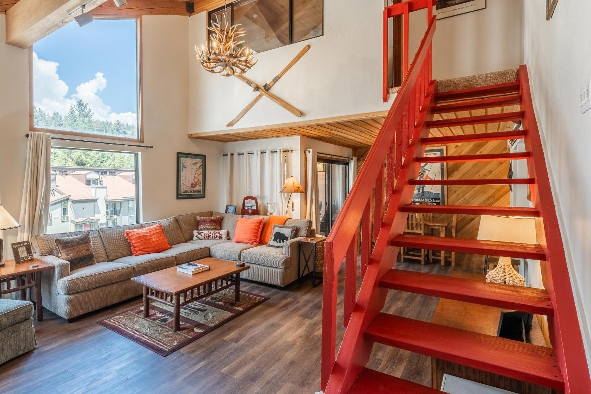 Hébergement de vacances Courchevel #15 - 2 Bedroom, 2 Bathroom, Sleeps 6! Just Steps To Canyon Lodge!